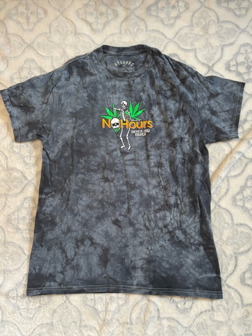 Black Tie-Dye Short Sleeve Graphic Tee Medium